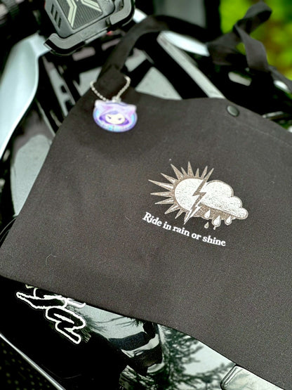 Ride in rain or shine サコッシュ