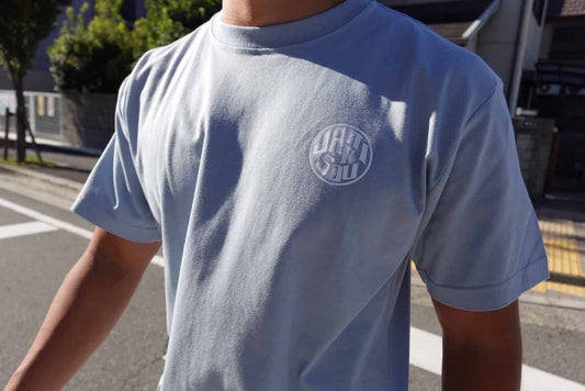 ロゴTシャツ