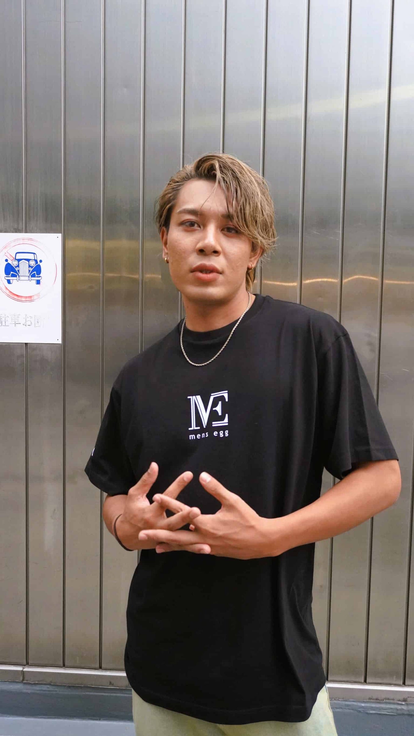 men's egg復活記念ブラックTシャツ(1ポイントデザイン)