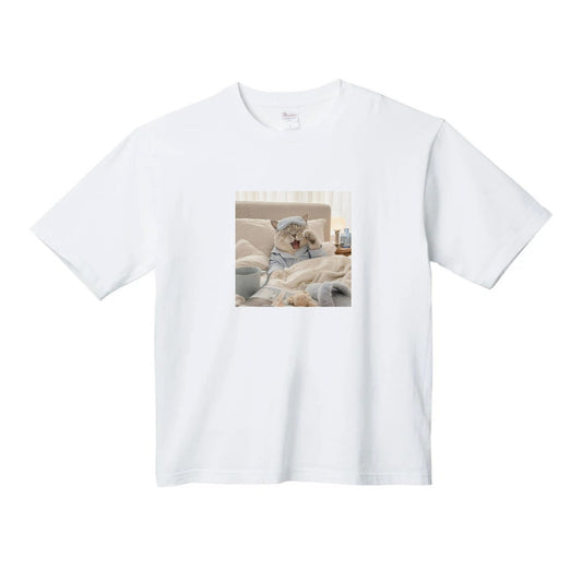 tuna ビッグTシャツ(寝起き)